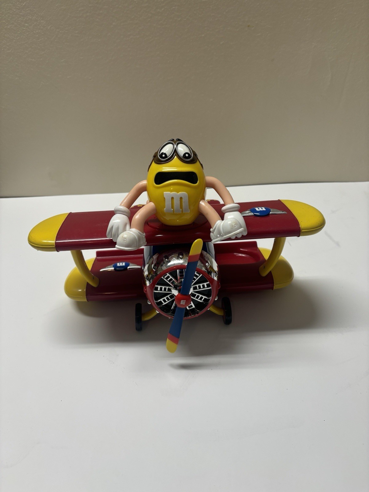 Vintage M&M’s Yellow Airplane Biplane Candy Dispenser Collectible – Minor Wear
