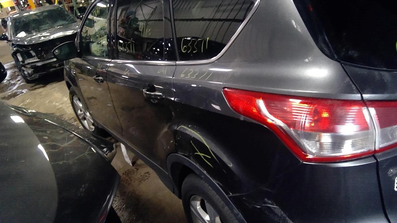 Used Floor Jack fits: 2015 Ford Escape Grade A