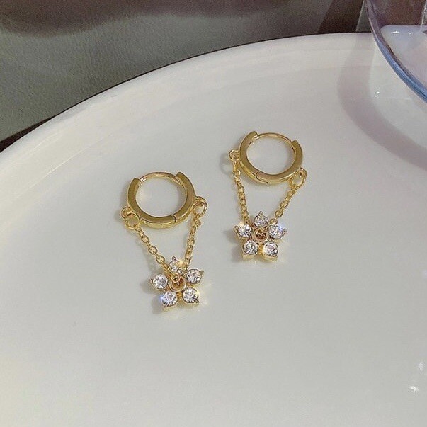 18K Gold Plated Crystal Flower Dangle Drop Earrings for Women,Flower Earrings