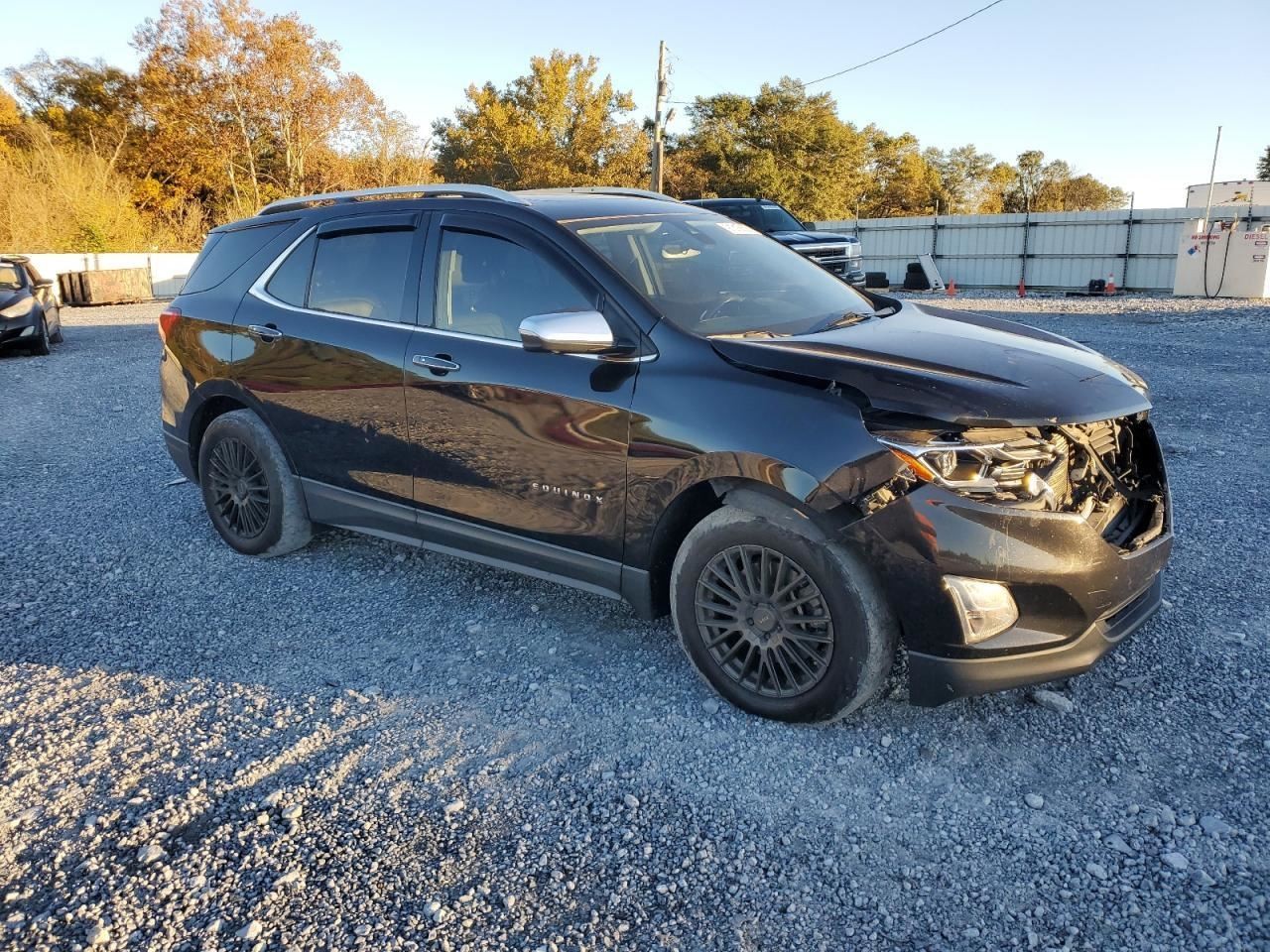 EQUINOX 2019 Glove Box 4935673