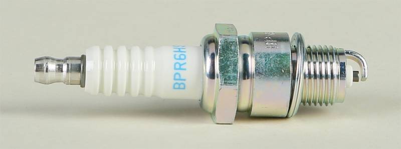 7022 NGK SPARK PLUG