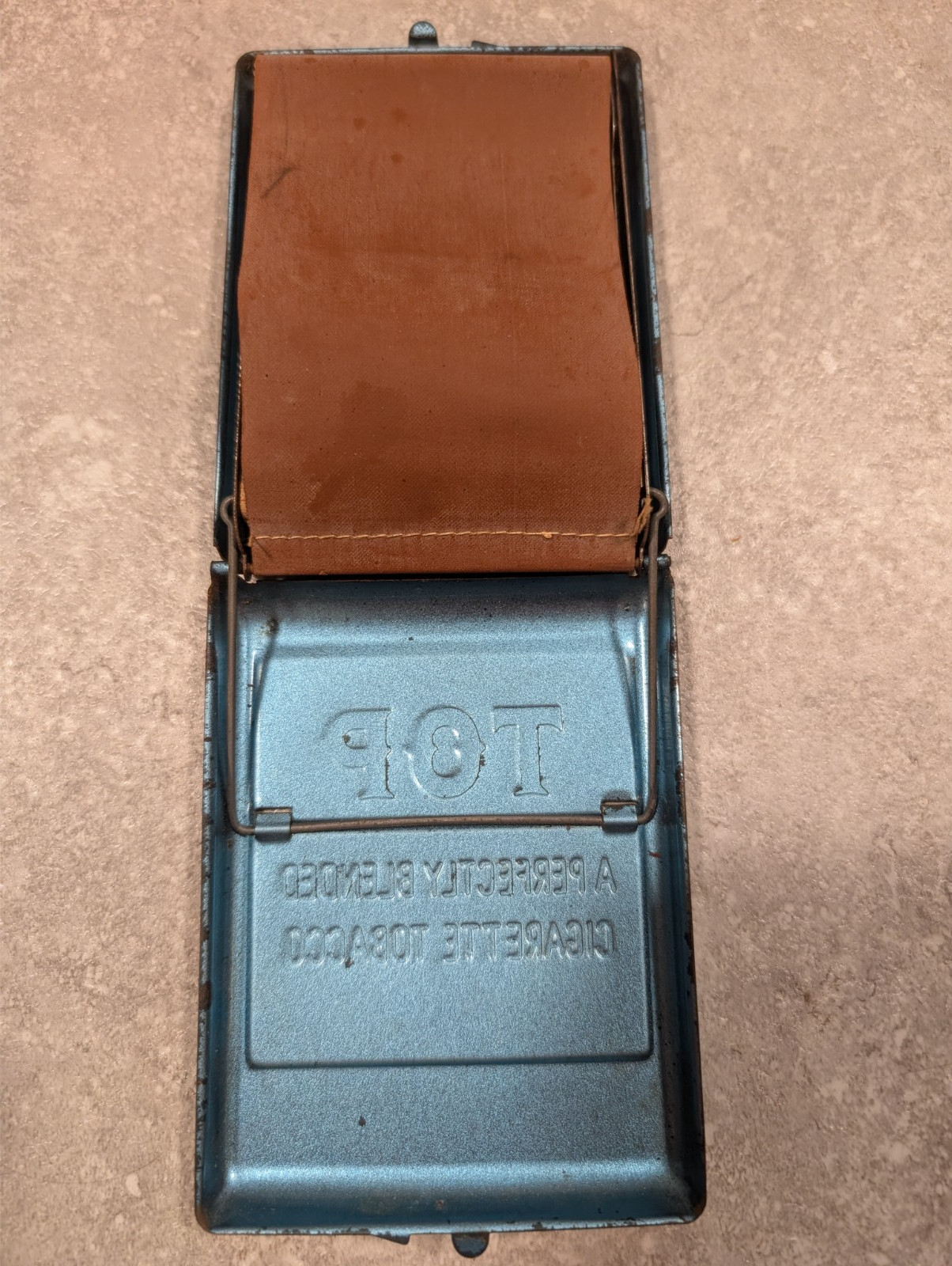TOP Cigarette Roller - Vintage - Charming Wear Marks