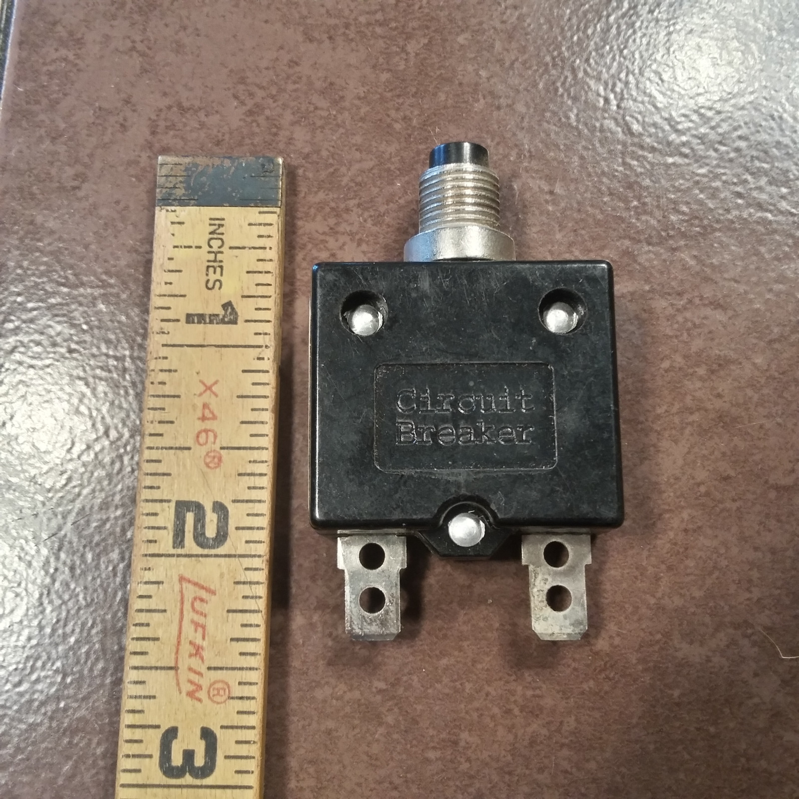 GC Electronics 35-2115-00BU, 15 Amp Circuit Breaker