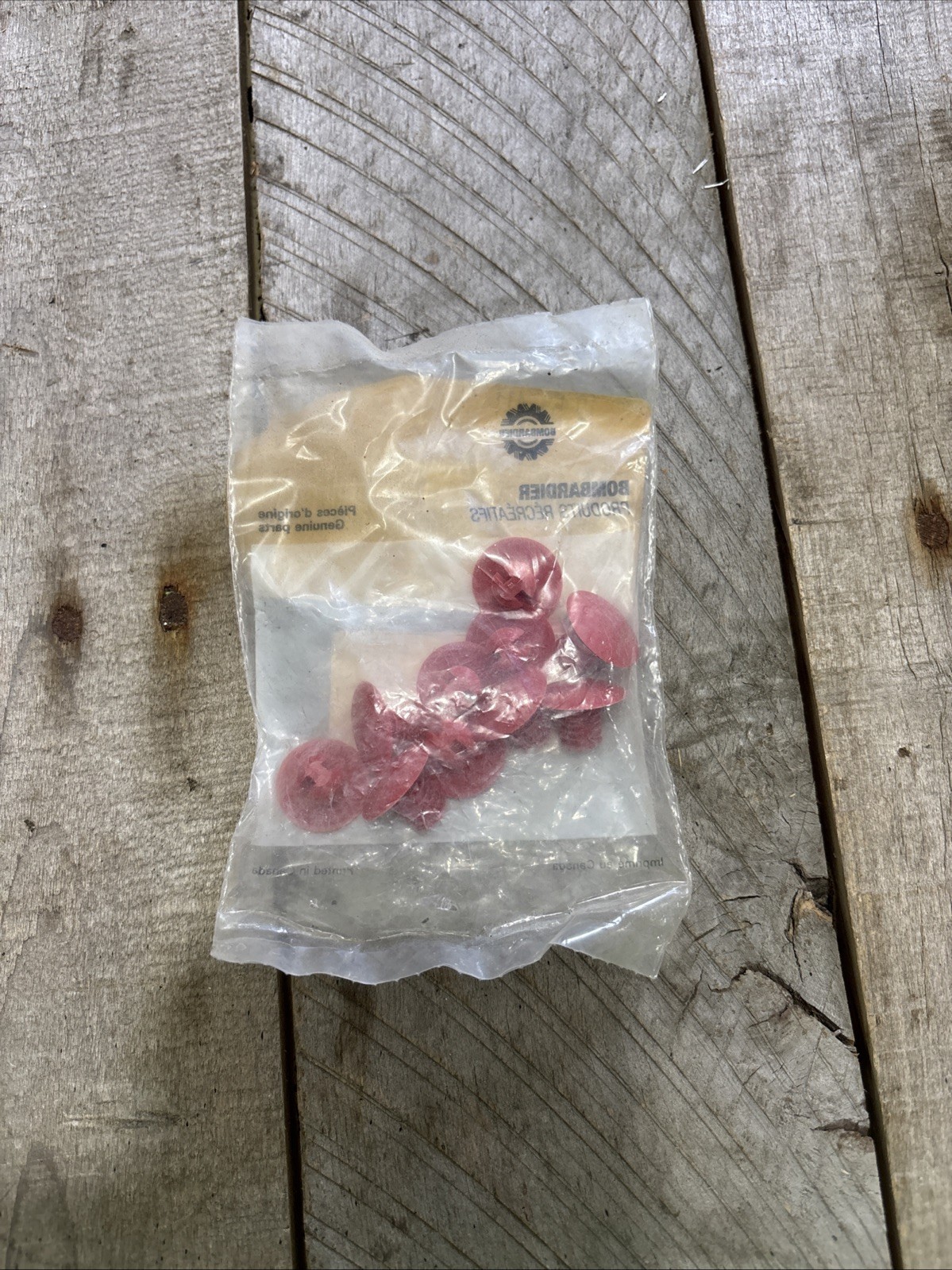 NOS Ski Doo OEM Grommet Windshield Dart MXZ 414939600 QTY 10