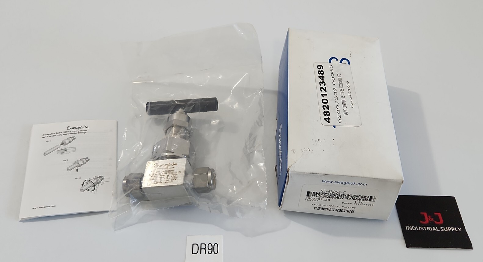 *NEW SEALED* Swagelok SS-6NRS6-G Stainless Valve 6000psi 3/8" Tube + Warranty!