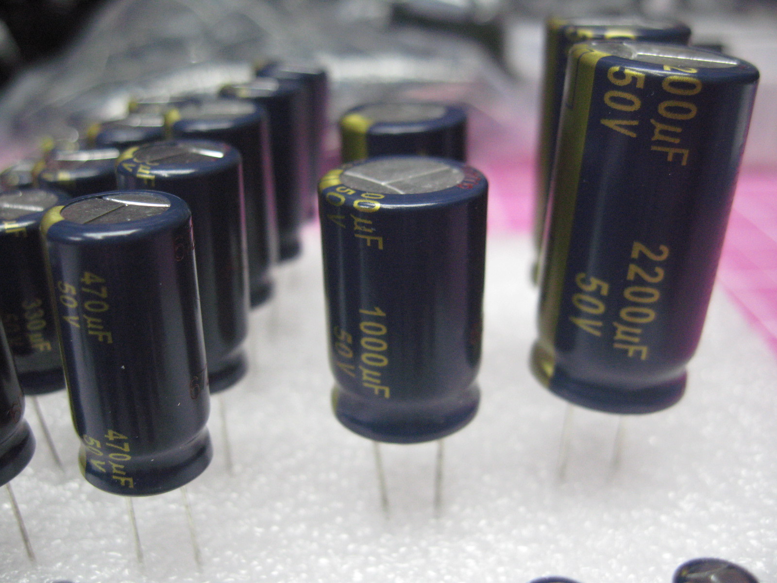 Panasonic - FC Series - Electrolytic Cap Asst - 50v 14 Values 1-2200uF - 64pcs