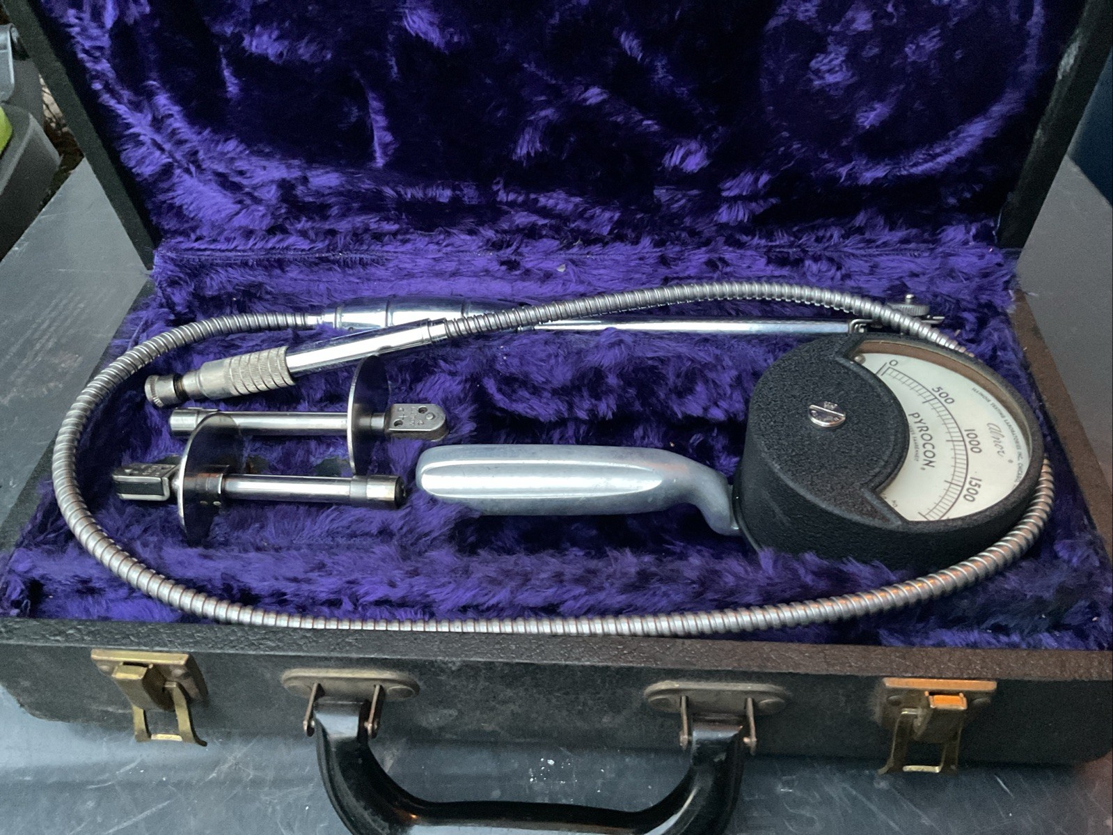 Vintage Alnor Pyrocon Pyrometer Thermometer