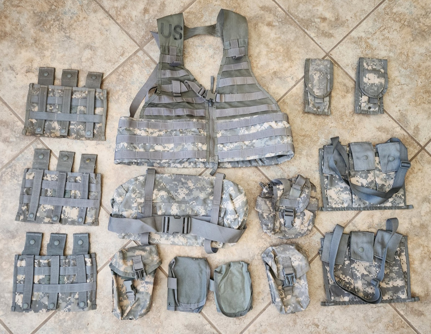 14 pc US Army MOLLE II ACU Fighting Load Carrier Vest  FLC kit