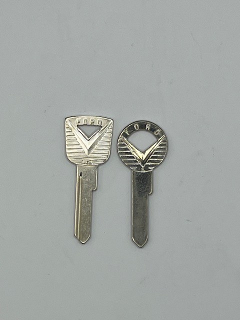Ford 32838 Ignition +H26 Trunk Key Blank Set for 1952-66' Vehicles NEW!