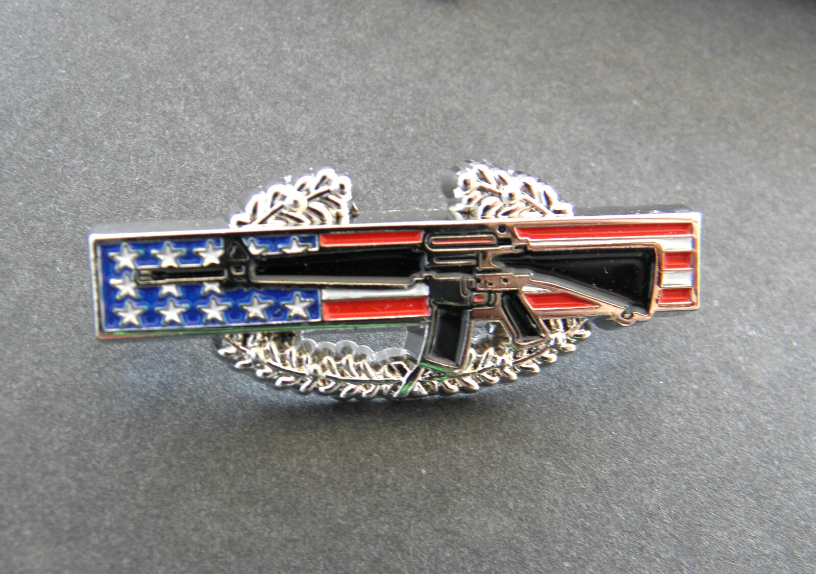 ARMY COMBAT INFANTRY BADGE CIB AWARD HONOR USA LAPEL PIN 1.75 INCHES