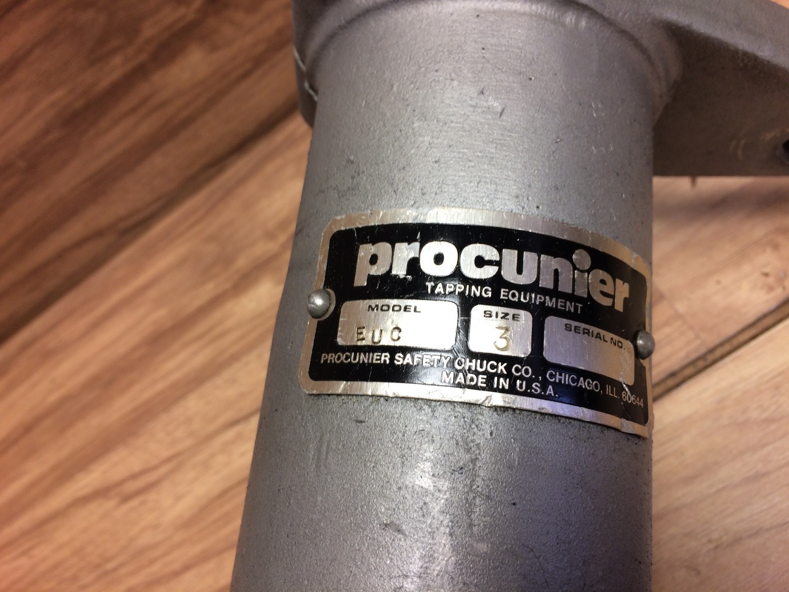 NICE PROCUNIER SIZE 3 TAPPING HEAD W/ 3 MT SHANK + COLLETS