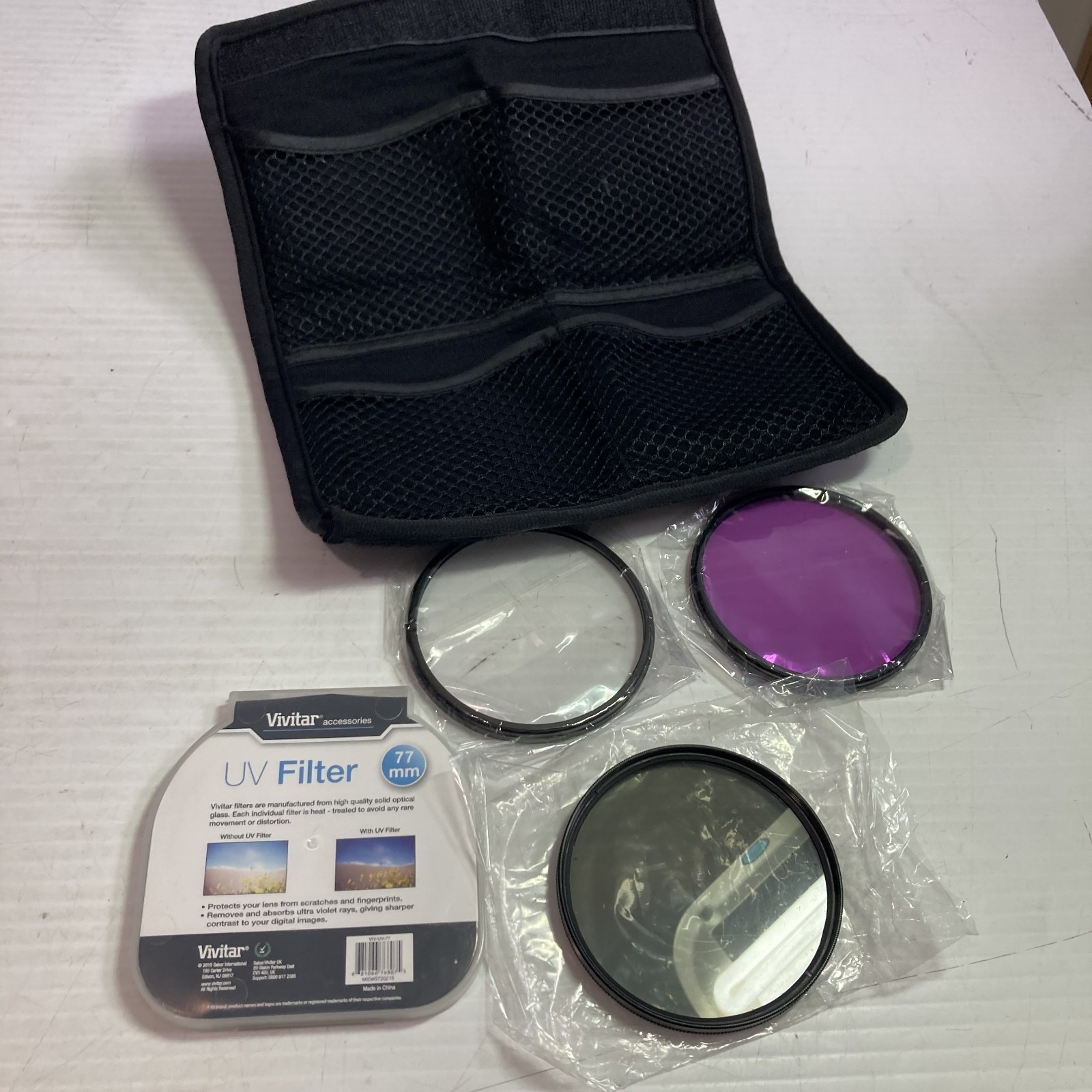 Vivitar Series 1 77mm Filter Set with Pouch 0721011 4 lens