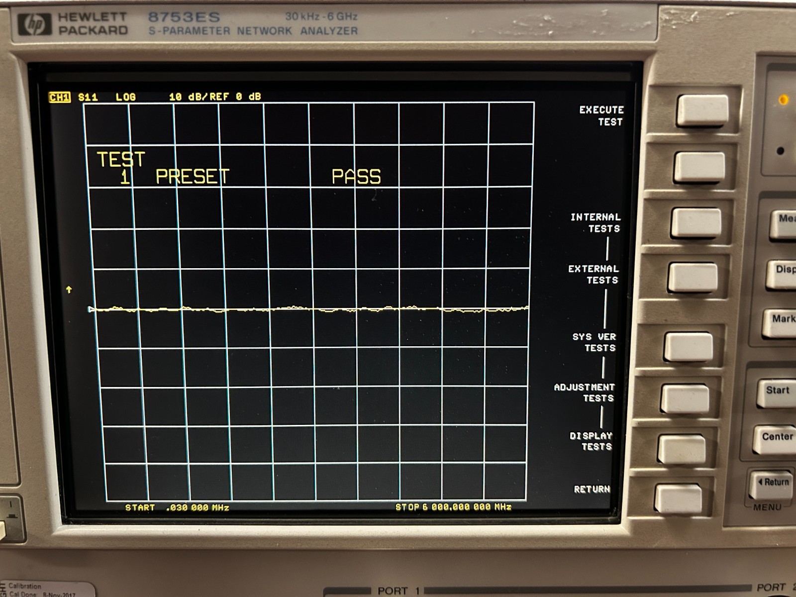 Hewlett Packard 8753ES, S-Parameter Network Analyzer, 30kHz-6GHz, 002, 006 & 010