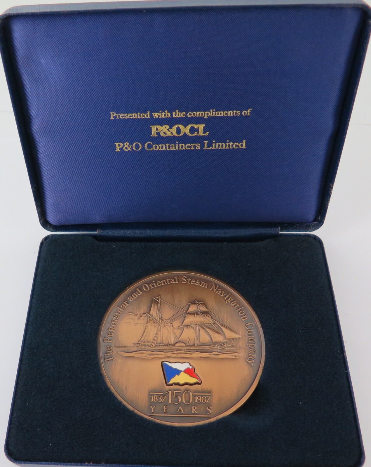 Stunning / Very Large 1987 P&O Shipping Boxed Commemorative Medal