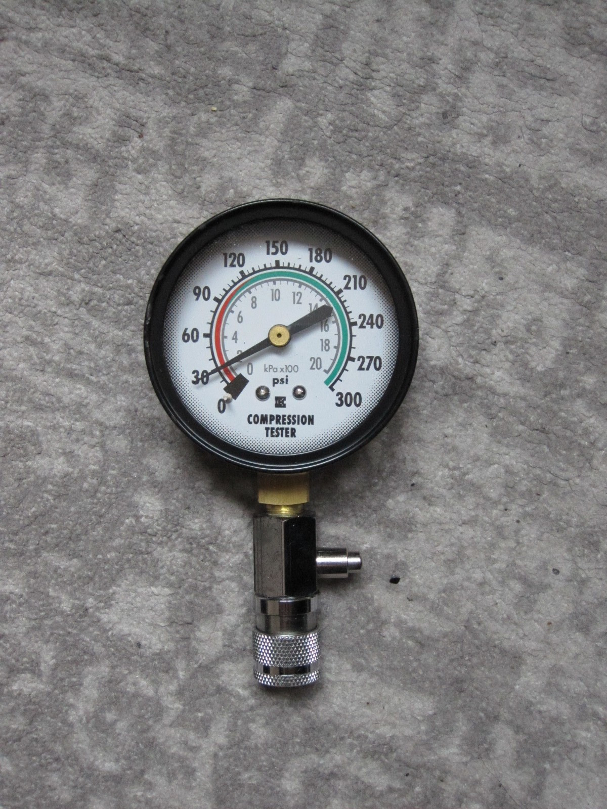 COMPRESSION TESTER TESTING GAUGE GAGE Kpa X 100