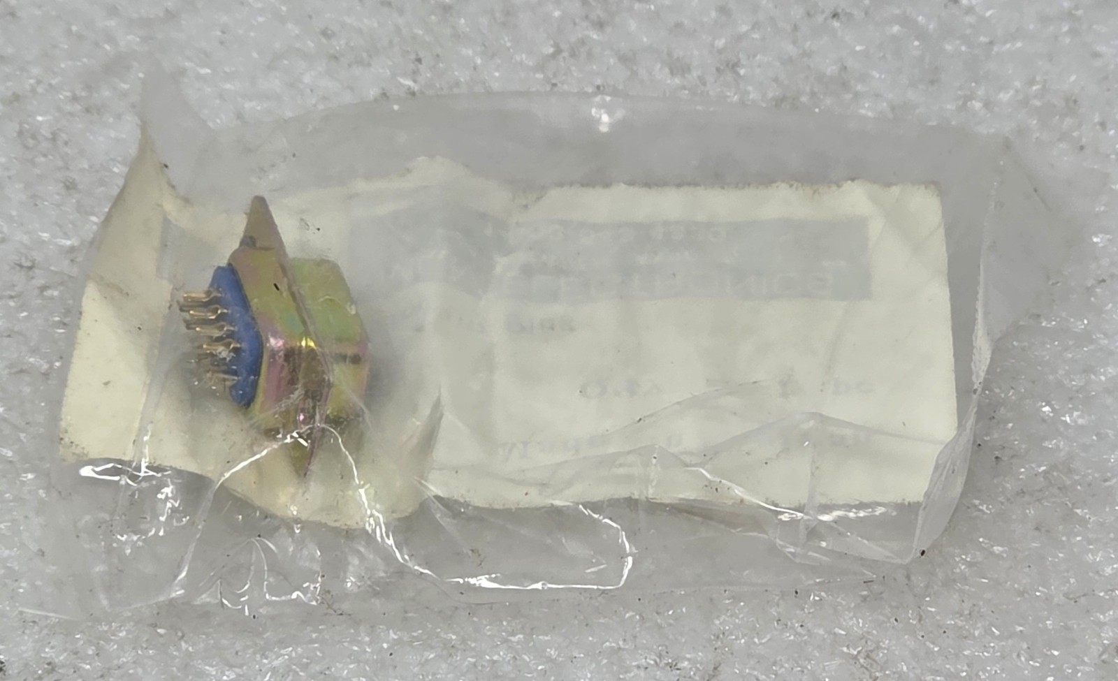 MCM ELECTRONICS 83-210 / 83210 RS232 Connector 9P Plug