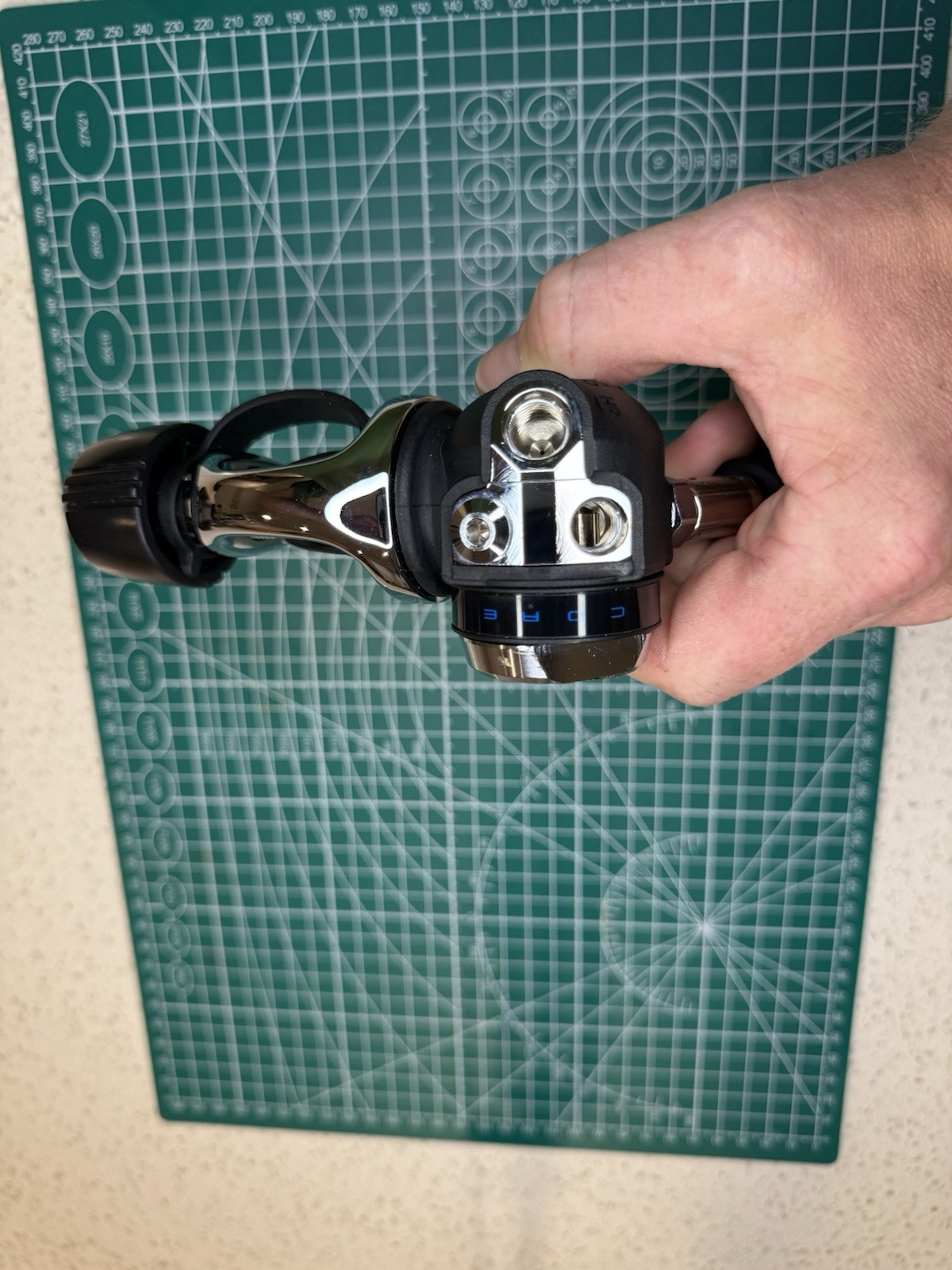 Aqua Lung Core Scuba Diving Regulator Set- Yoke - MINT OPEN BOX CONDITION