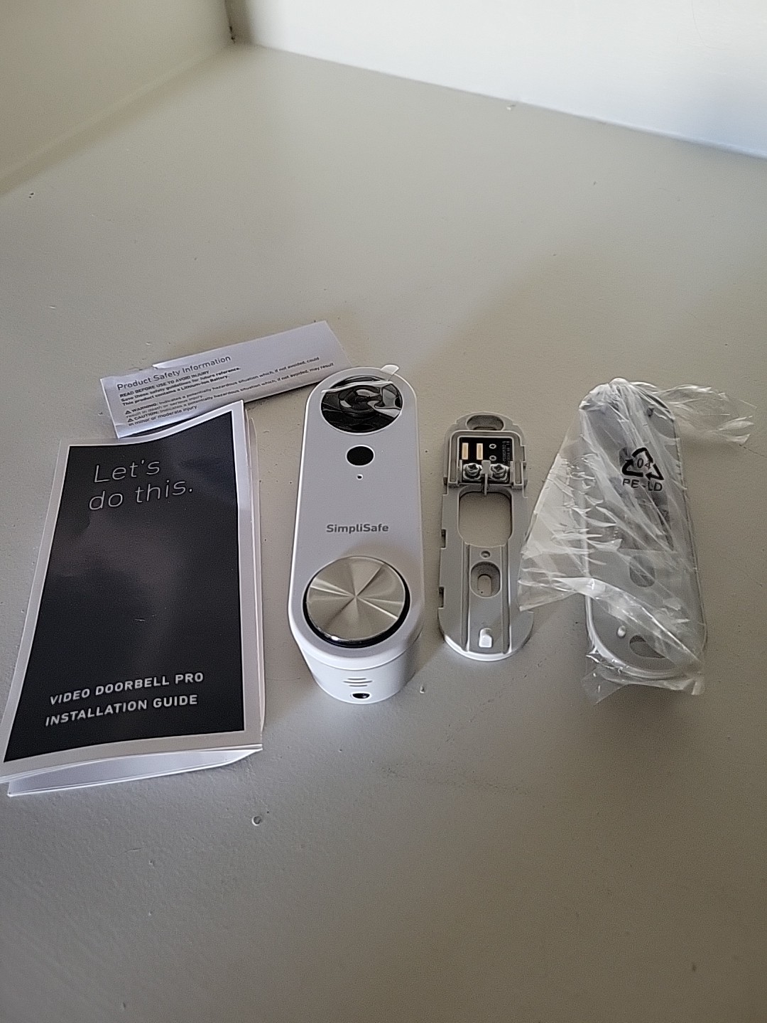 SimpliSafe SimpliCam Video Doorbell Pro SSDB3 (Wired) Open Box