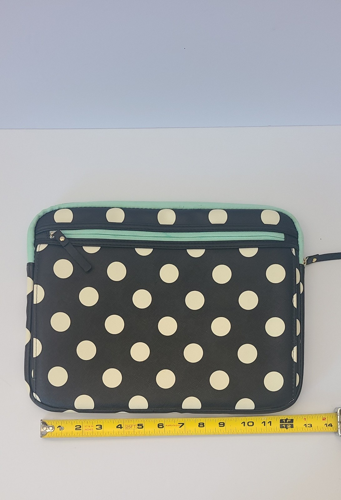 Studio C Hot To Trot 13-14" Laptop Notebook Sleeve Black White Dots 2005