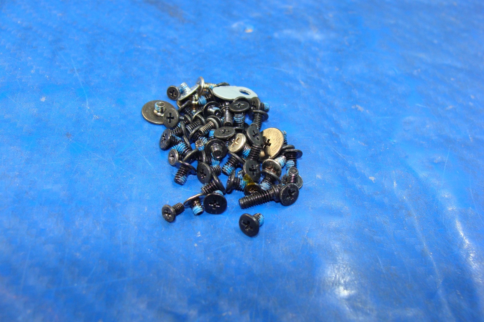 Sony Vaio 11.6" SVT112A2WL OEM Screw Set Screws for Repair ScrewSet GLP*
