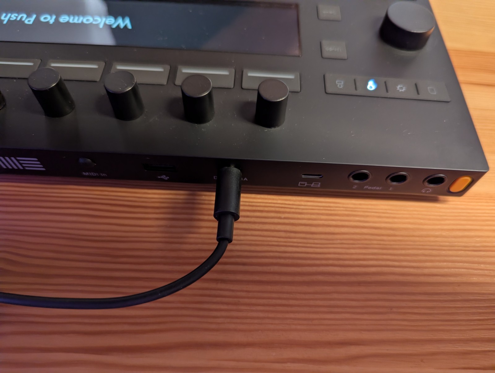 Ableton Push 3 Standalone – Mint Condition (Original Box & Accessories)