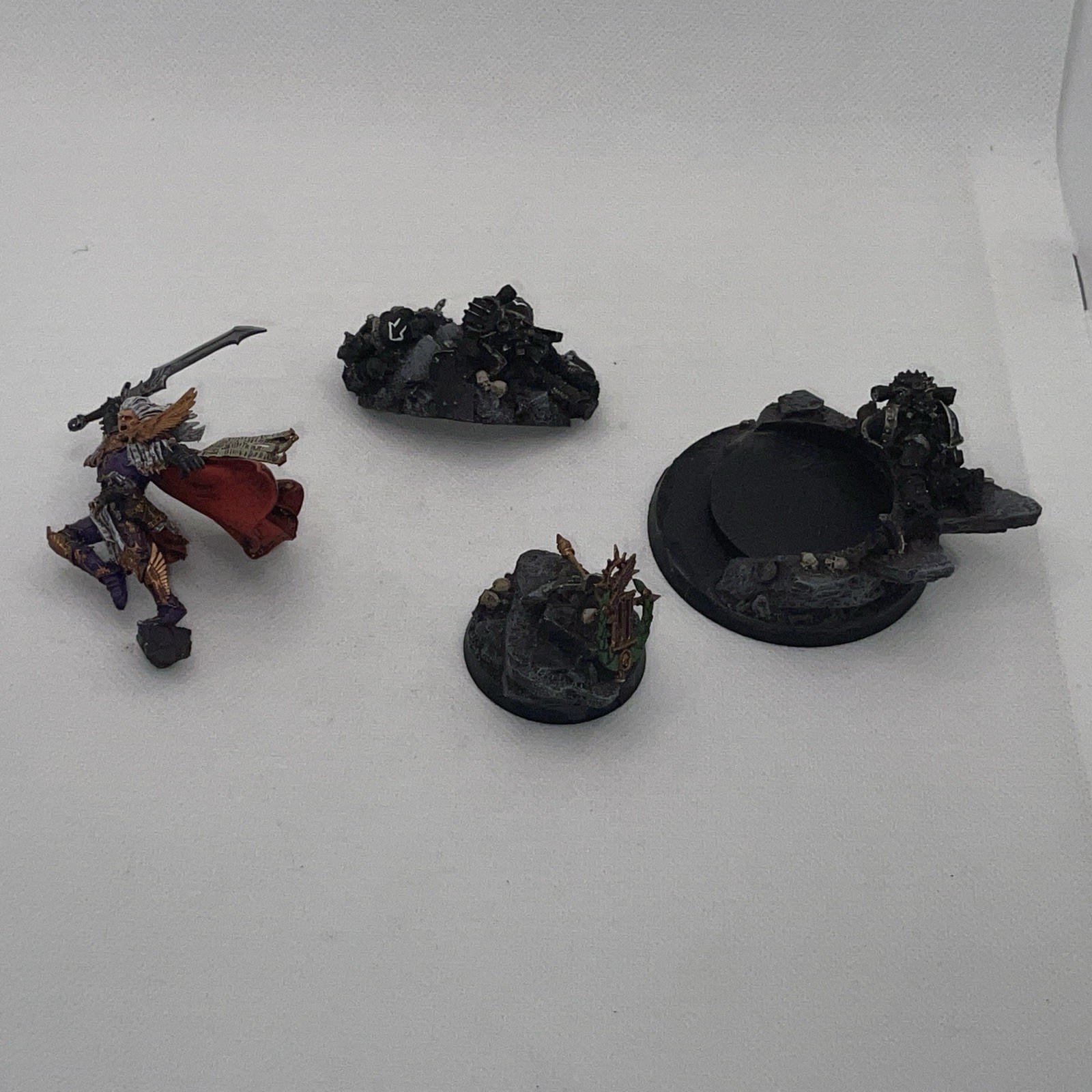 Games Workshop - 30k The Horus Heresy - Primarch Fulgrim - Painted Magnetized ￼