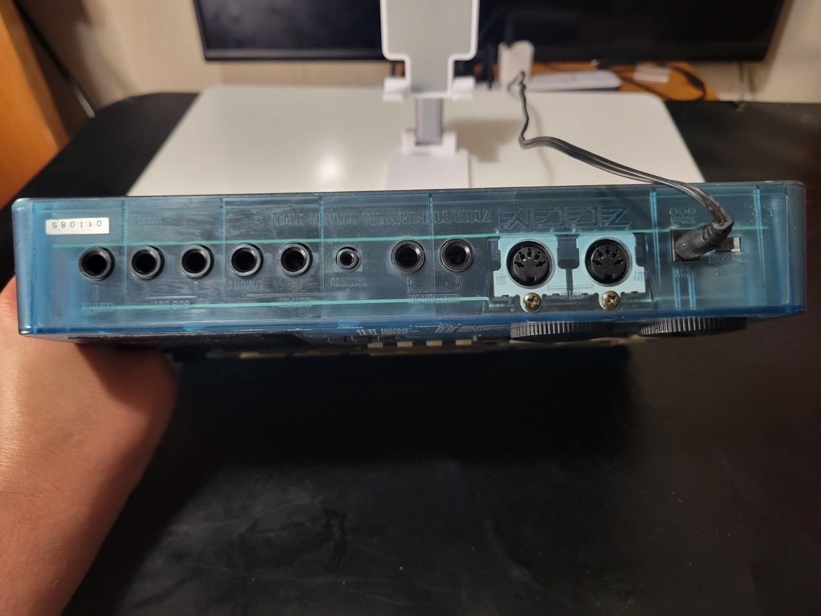 Zoom RhythmTrak RT-323 Drum Machine Clear Blue + AC Adapter TESTED WORKS