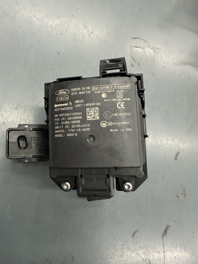 Genuine Ford Blind Spot Detection System Warning Sensor LB5Z-14C689-G