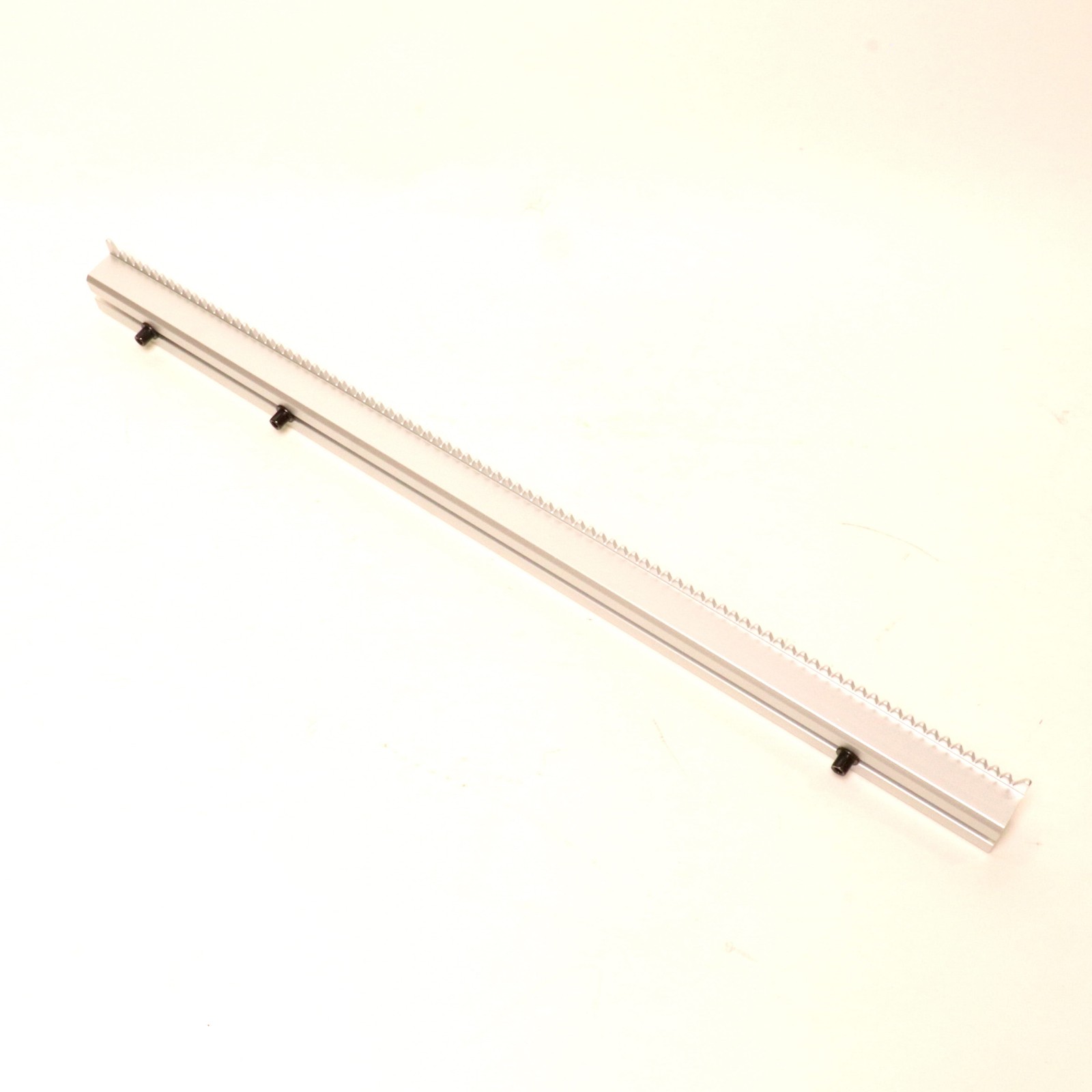 Dewalt OEM N688778 replacement table saw front rail
