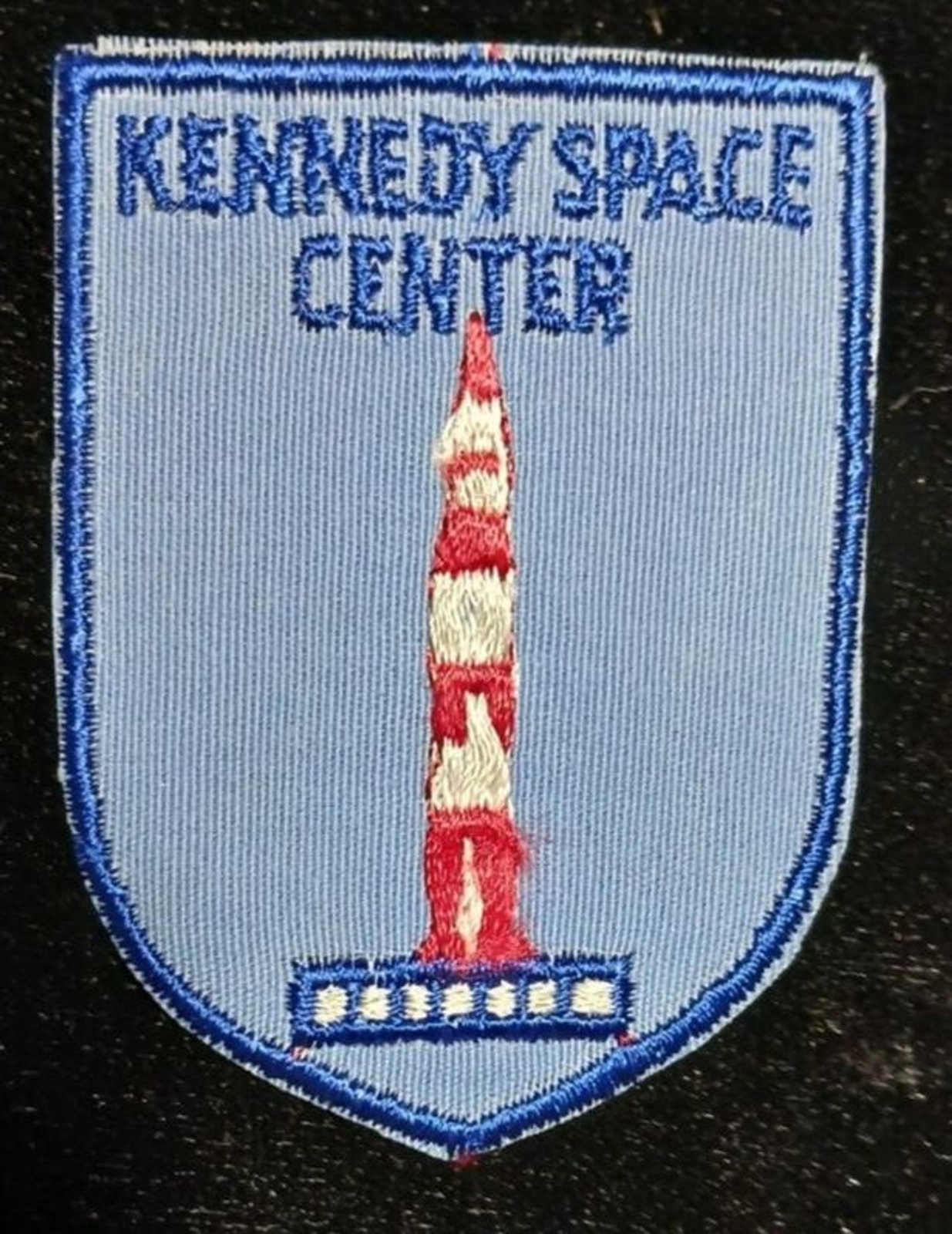 NASA KENNEDY SPACE CENTER Patch Apollo Rocket Blue Red white Rocket