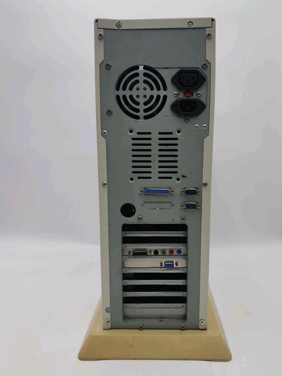 Vintage PC INTEL ADVANCED/AS (ATLANTIS) Pentium CPUSIS 6326 GPU 64MB RAM