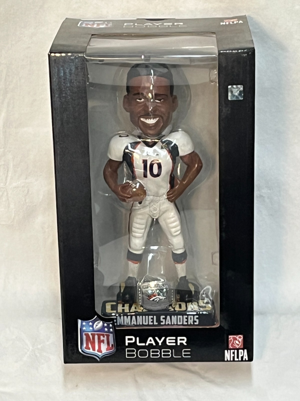 Emmanuel Sanders player bobble Nflpa