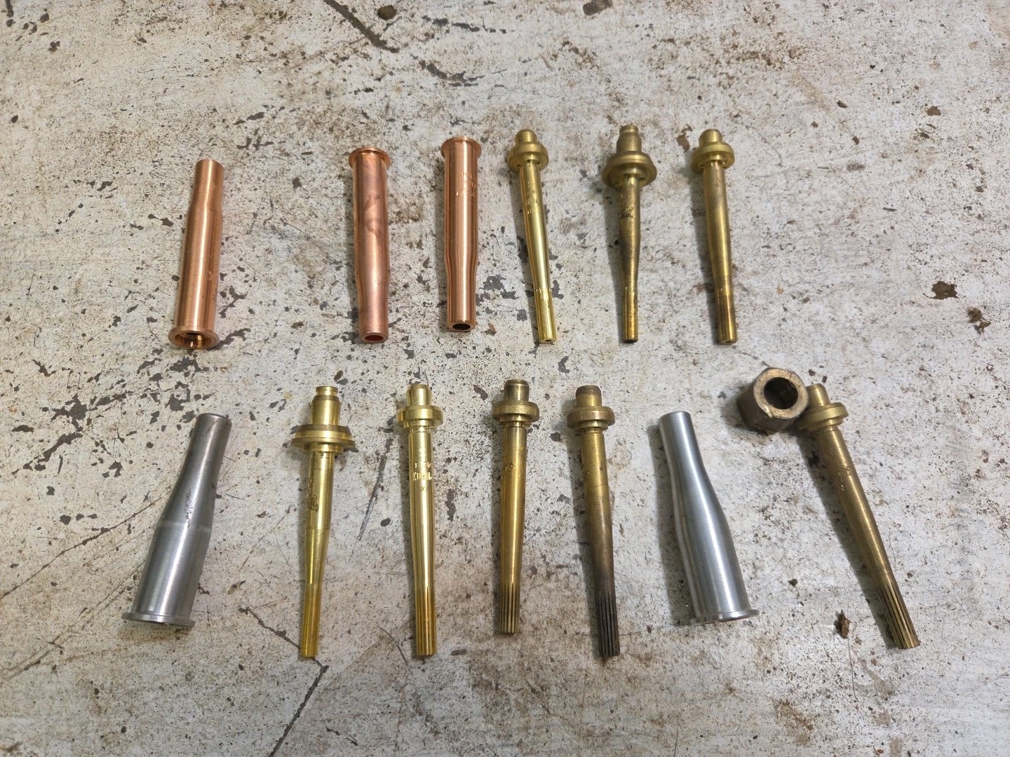 Lot of Cutting Torch Tips Gas Welding Most Are NOS Purox Oxweld LINDE
