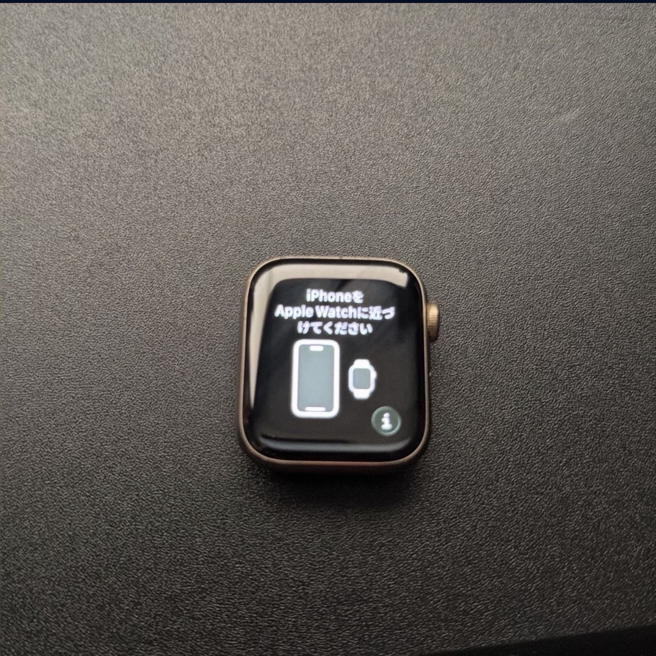 Apple Watch Series 4 44mm Gold Aluminum Case GPS Heart Rate Monitor