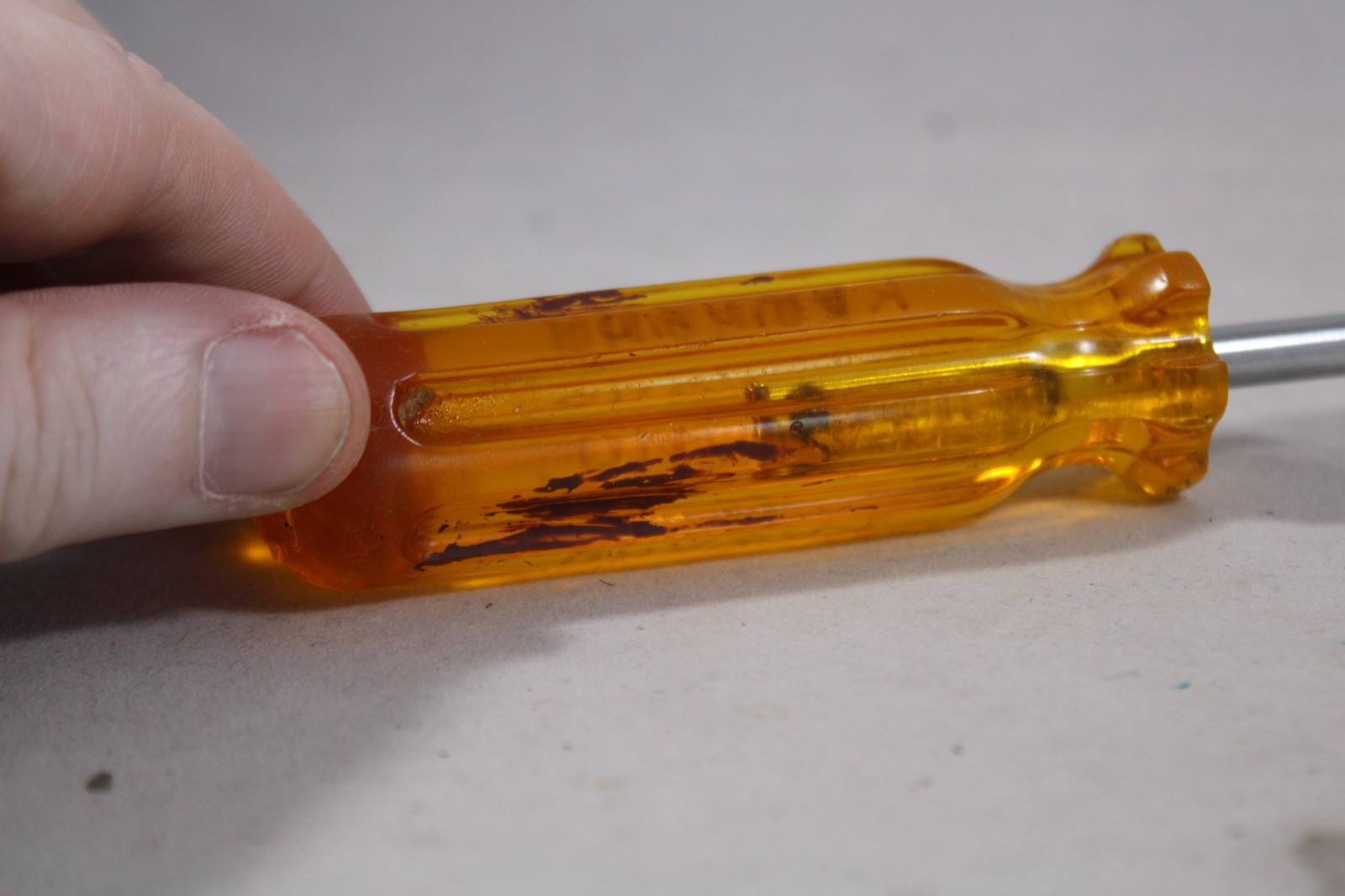 Vaco P-2 Phillips Screwdriver USA Amber Handle