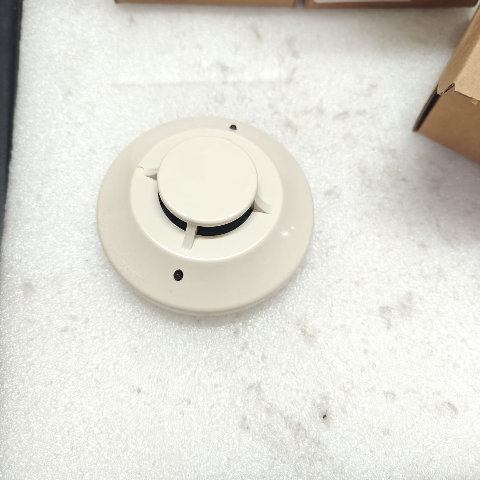 SYSTEM SENSOR SMOKE DETECTOR 2151