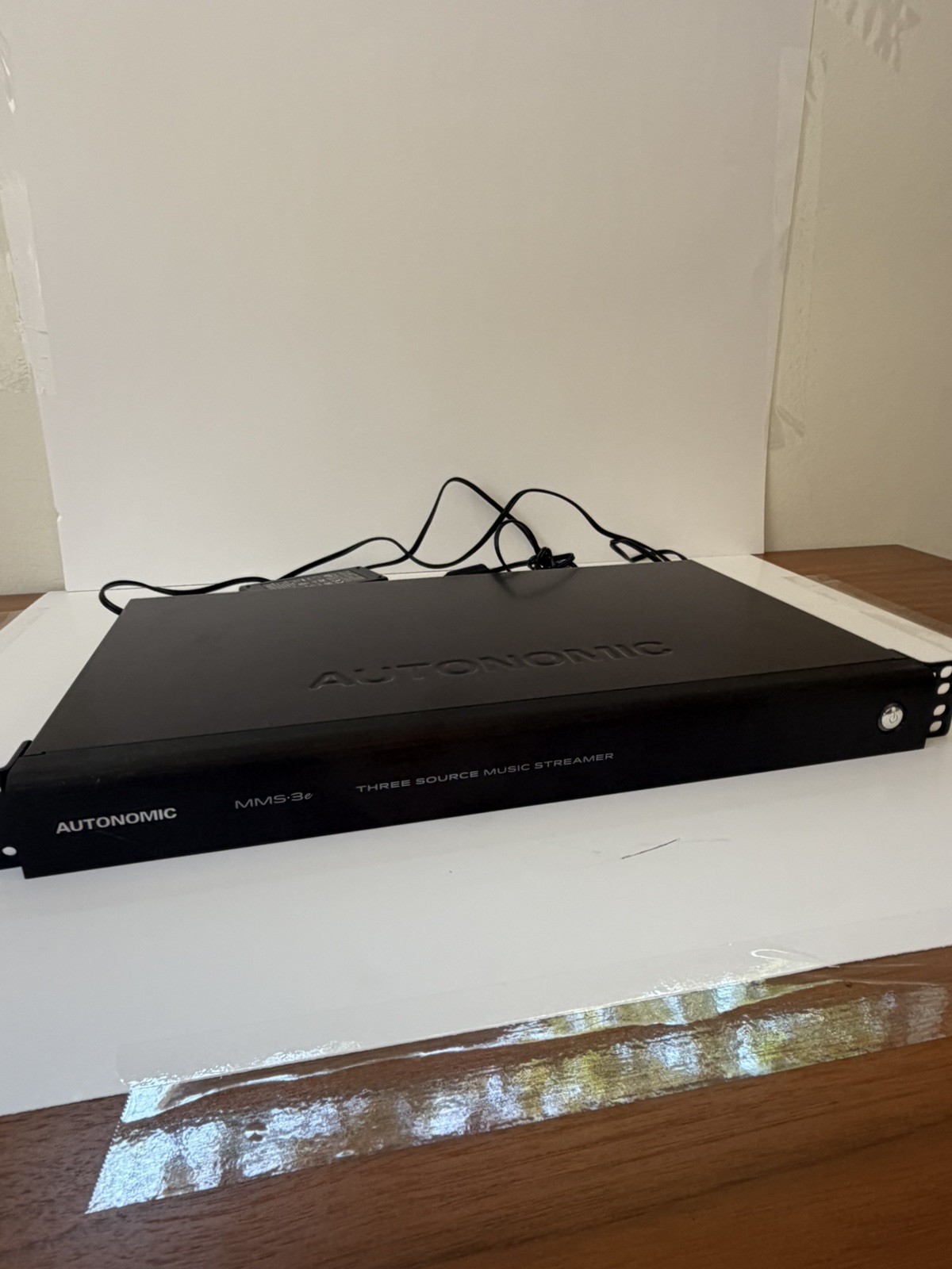 Autonomic AU-MMS-3E-R1 Three Source Music Streamer