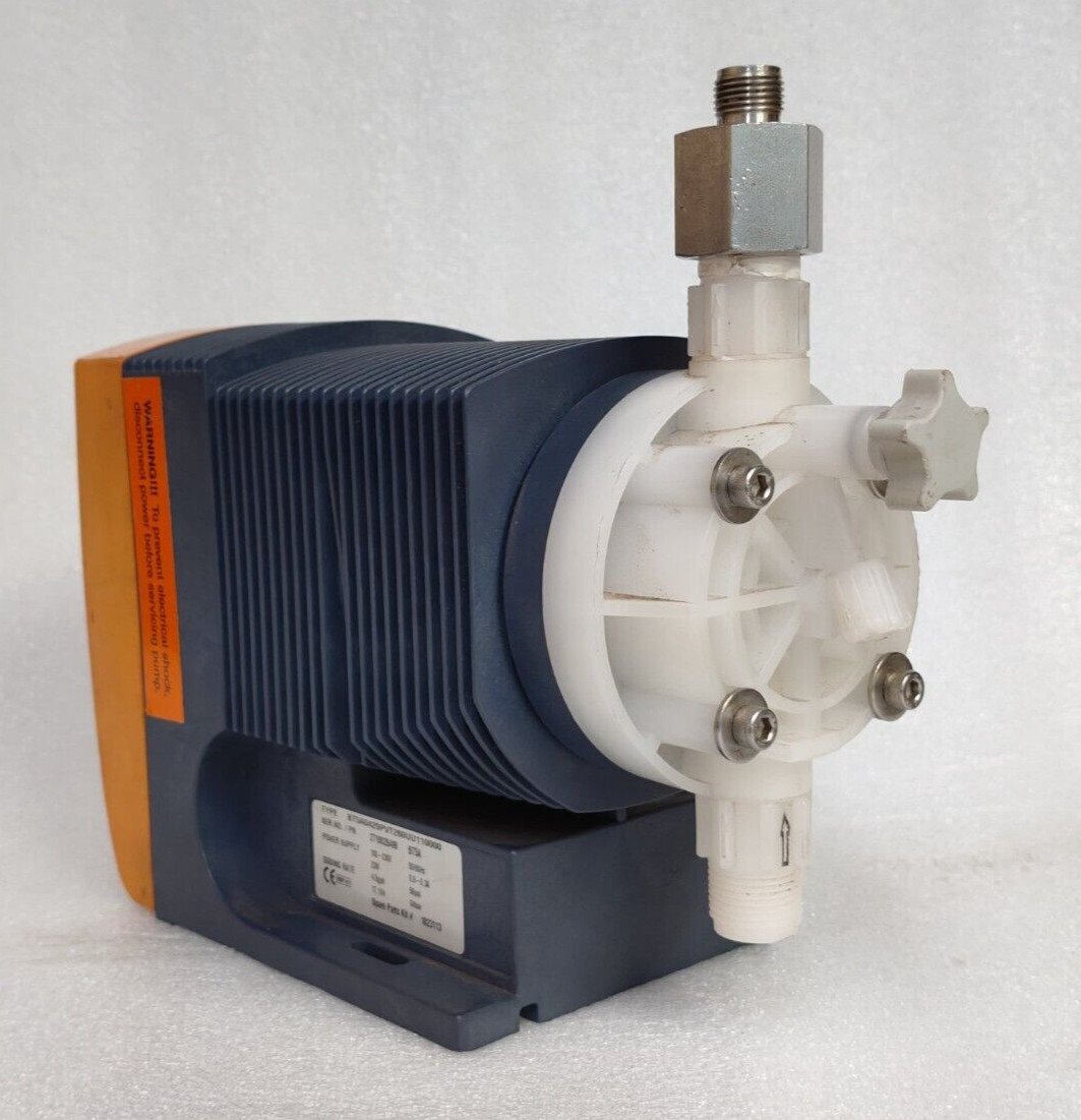 Prominent Fluid Controls Type: BT5A0420PVT260UU110000