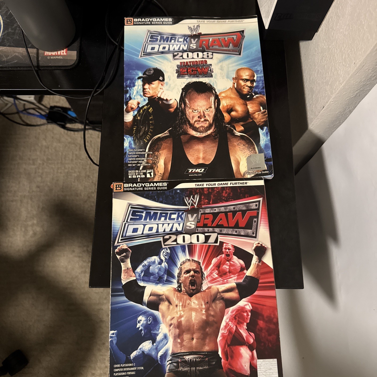 2 BradyGames WWE SmackDown vs. Raw 20087 and 2008 Signature Series Guides