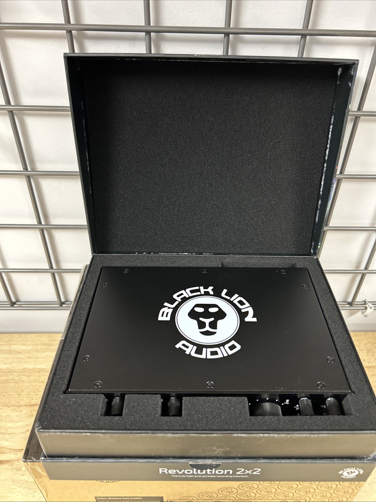 Black Lion Revolution 2x2 USB 2 Channel Portable Recording Interface