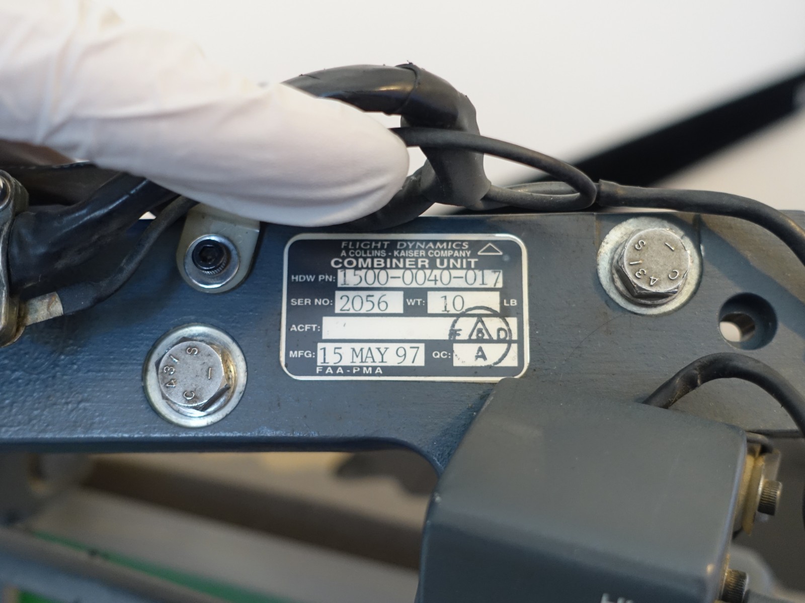Collins Flight Dynamics HUD Combiner Unit – For Boeing 727