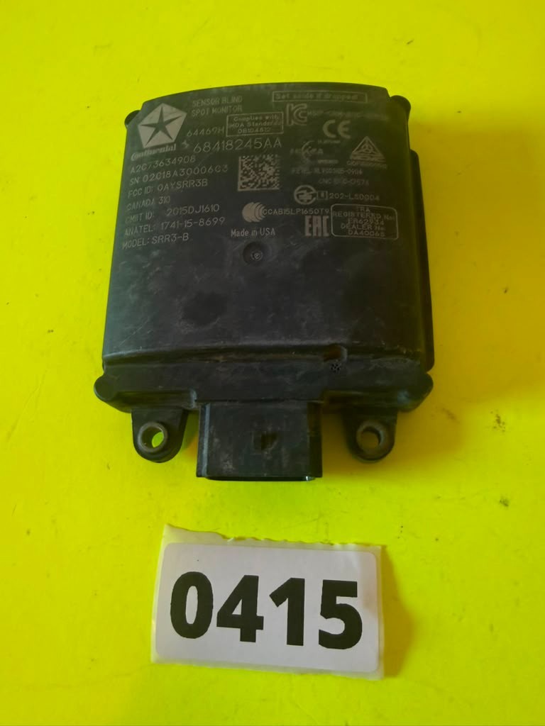 17 20 GRAND CHEROKEE DURANGO REAR BLIND SPOT RADAR MODULE 68418245AA