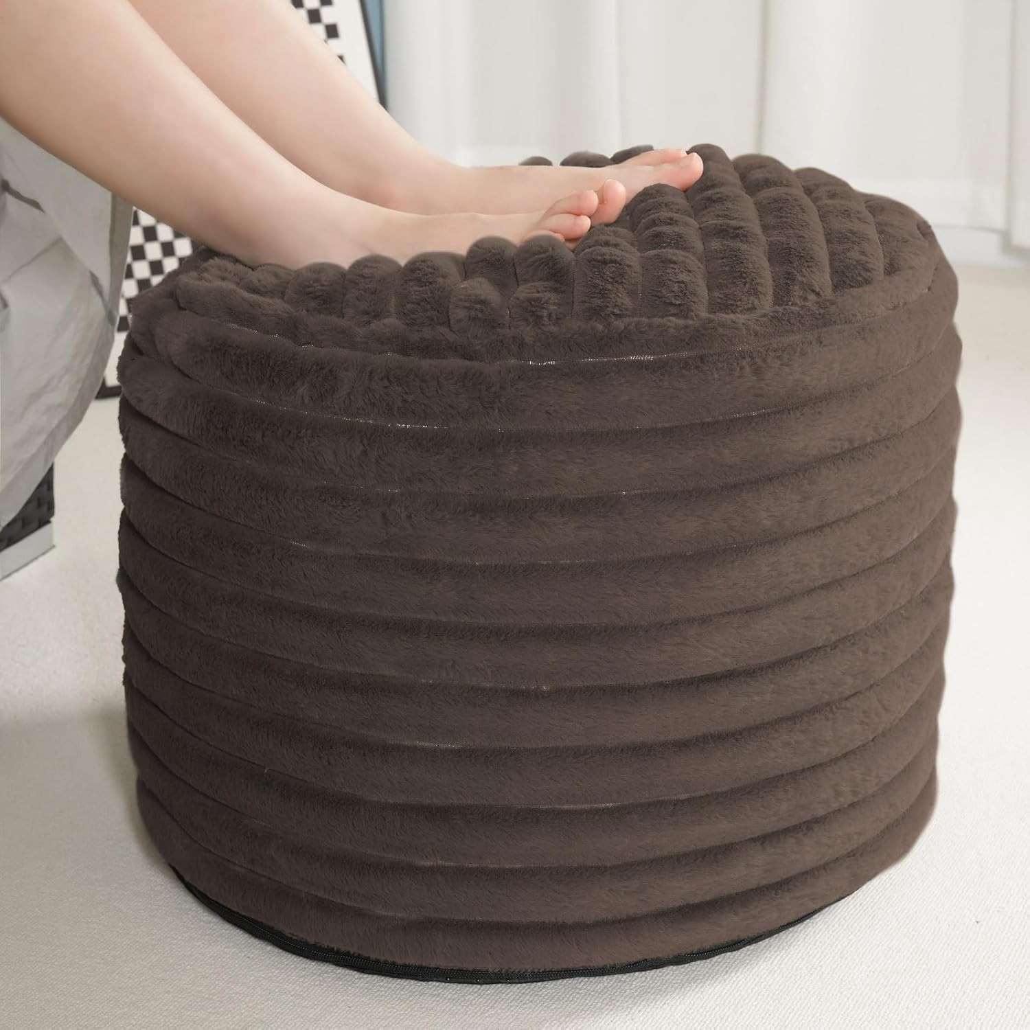 Pouf Ottoman Stuffed Round for Foot Rest, Faux Fur Poufs with 26INCH, Brown