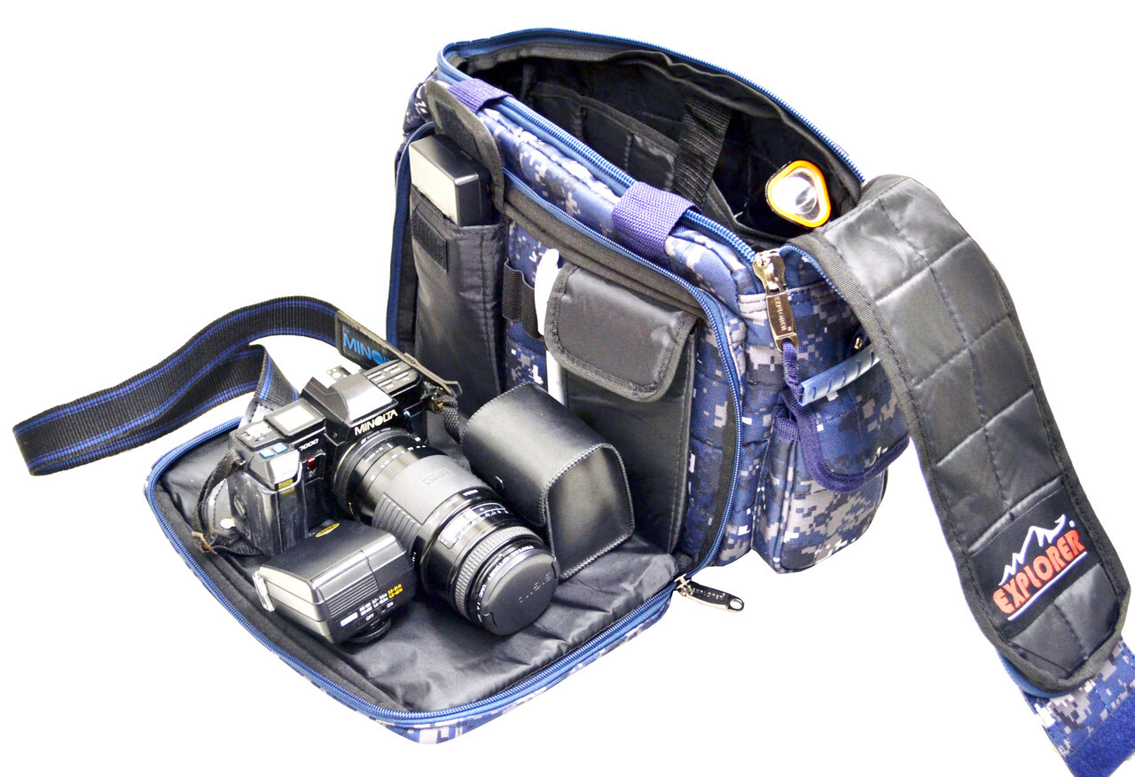 Explorer Navy Digital Quilted Padded Bag, Medium
