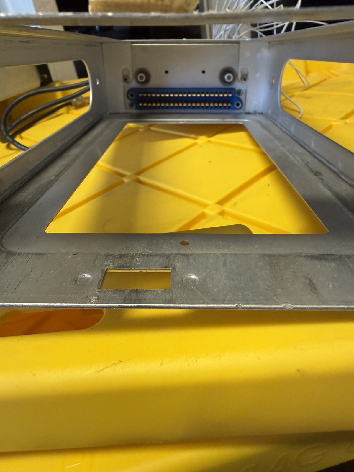 Michael-MX170-B w/Tray And Backplate