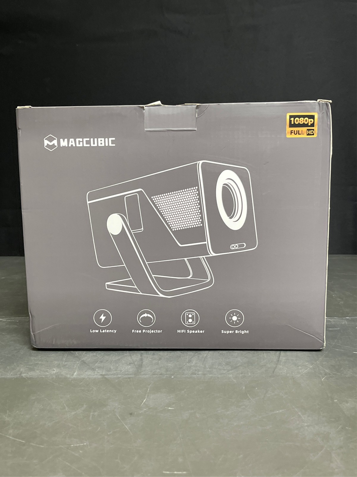 Magcubic Smart Projector 8K&4K Support, Portable Mini Projector with WiFi 6 and