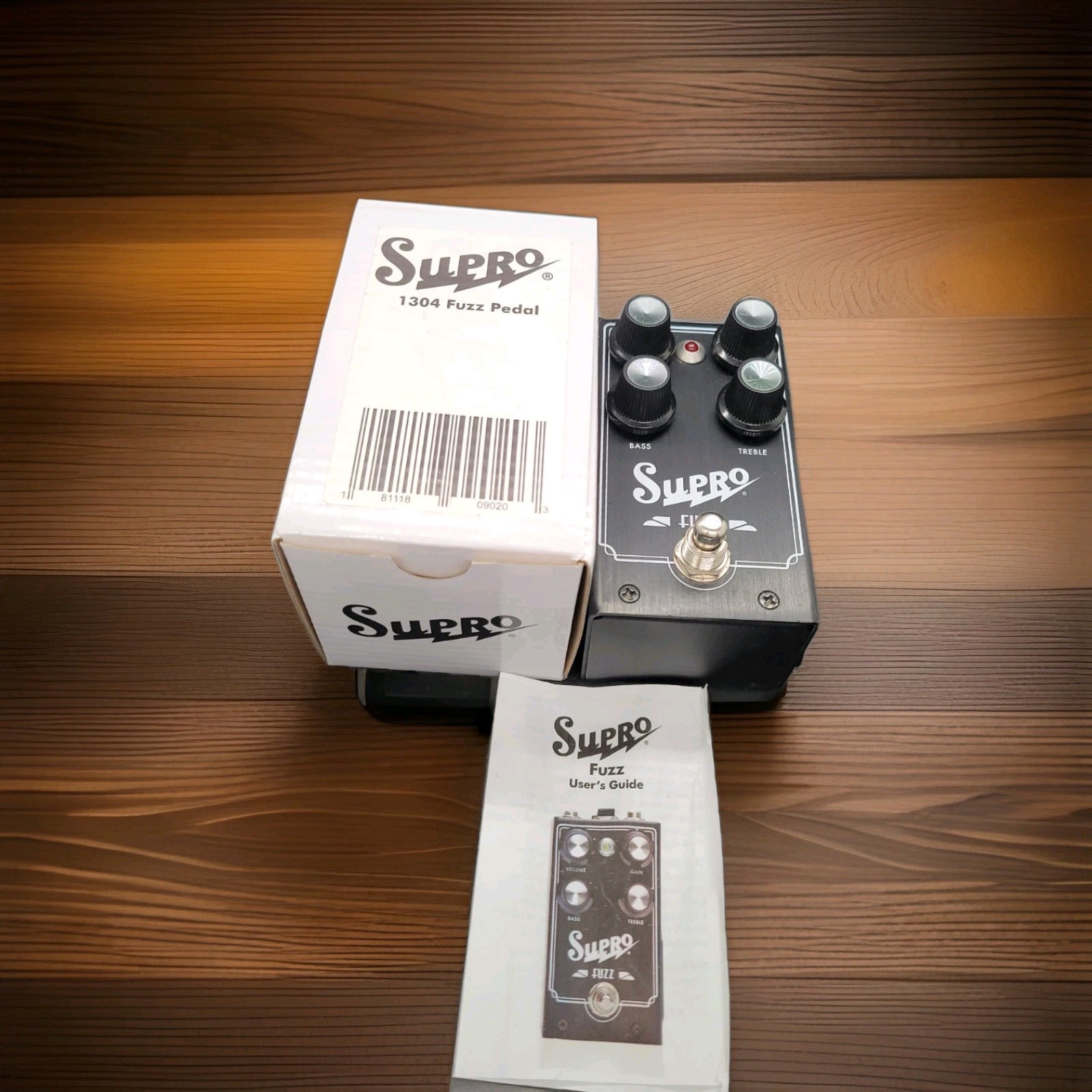 Supro Model 1304 Analog Fuzz Pedal for Electric Guitar, MPN 1304 Fuzz