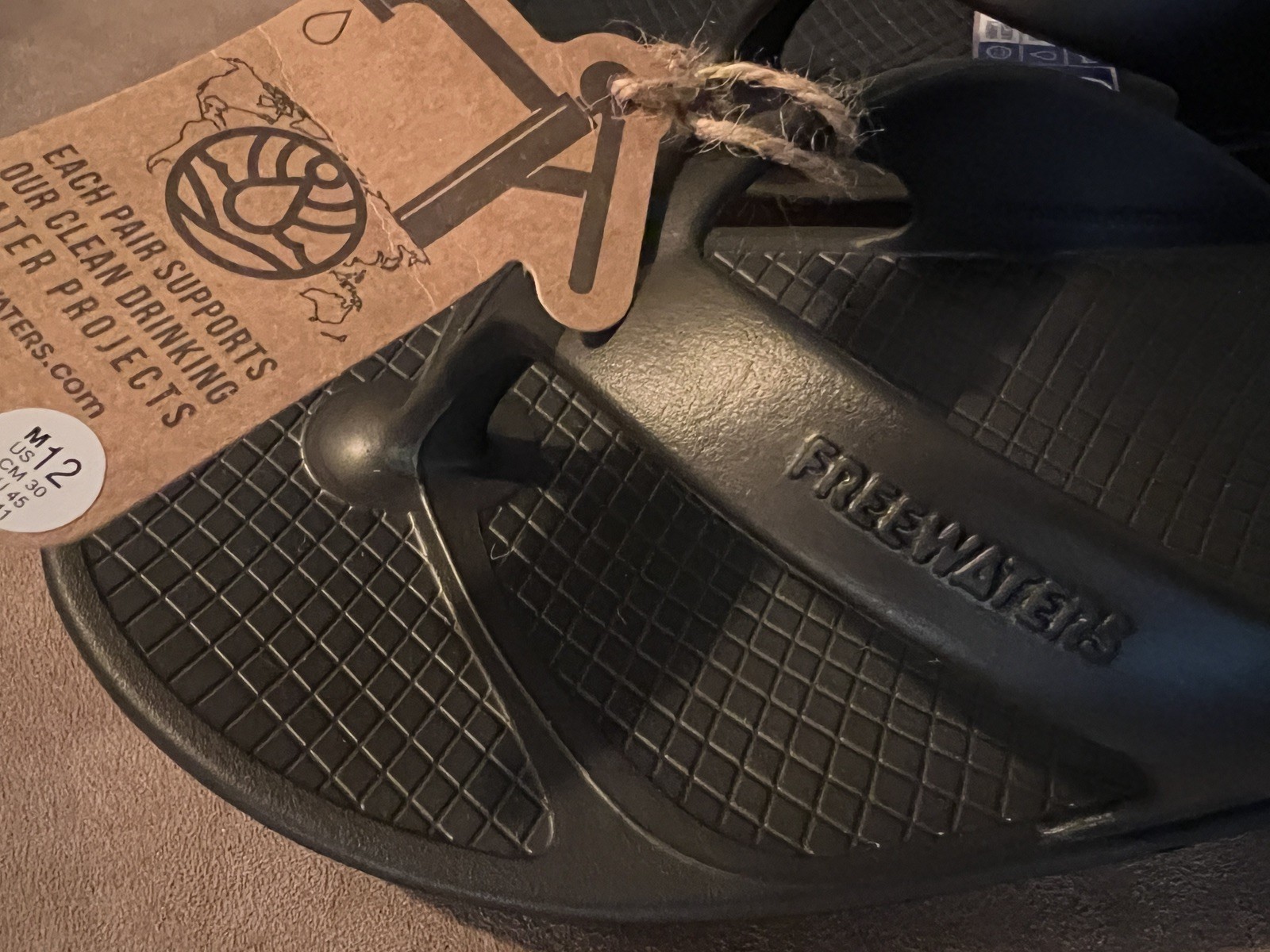 FREEWATERS Free Waters Men 12 Cloud 9 Ultra Flip Flops Sandals Beach Surf Shoes