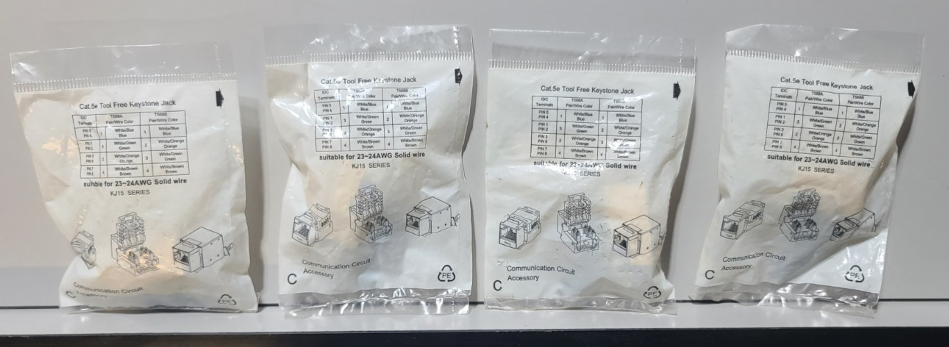 4 (K)5E-TL Beige Jacks Cat.5e Tool Free Keystone Jack
