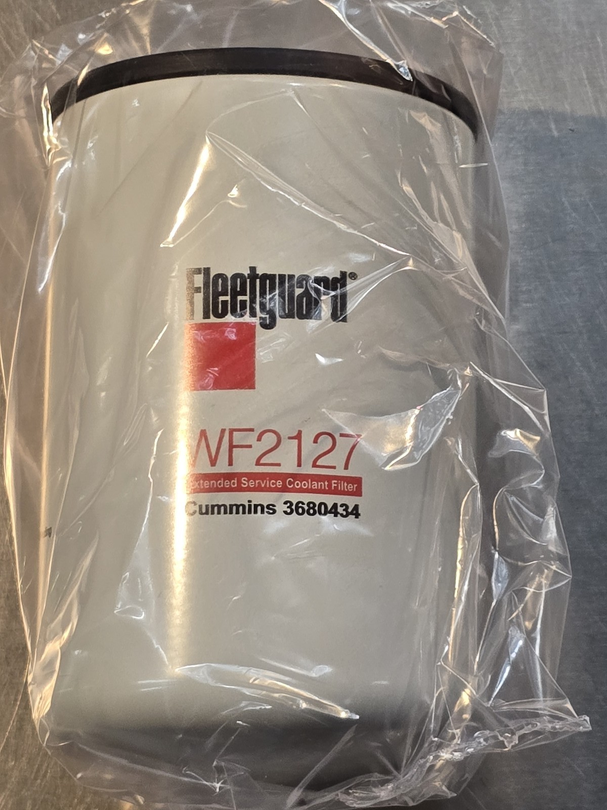 New Genuine Fleetguard WF2127 Water Filter